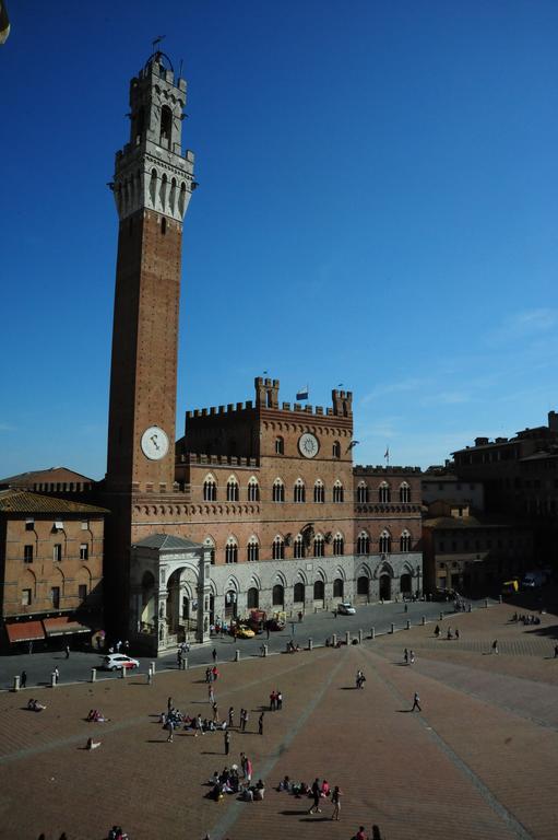 Vallepiatta House Siena Bagian luar foto